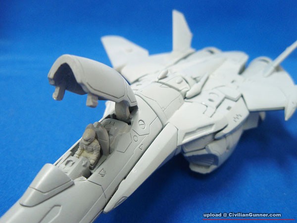 TOY-RBT-0384_03.jpg