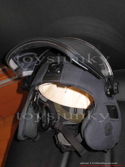 GSG9 new helmet.jpg