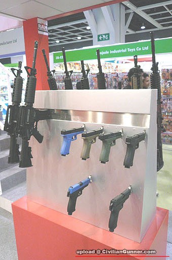 2011ToysFair (11).JPG