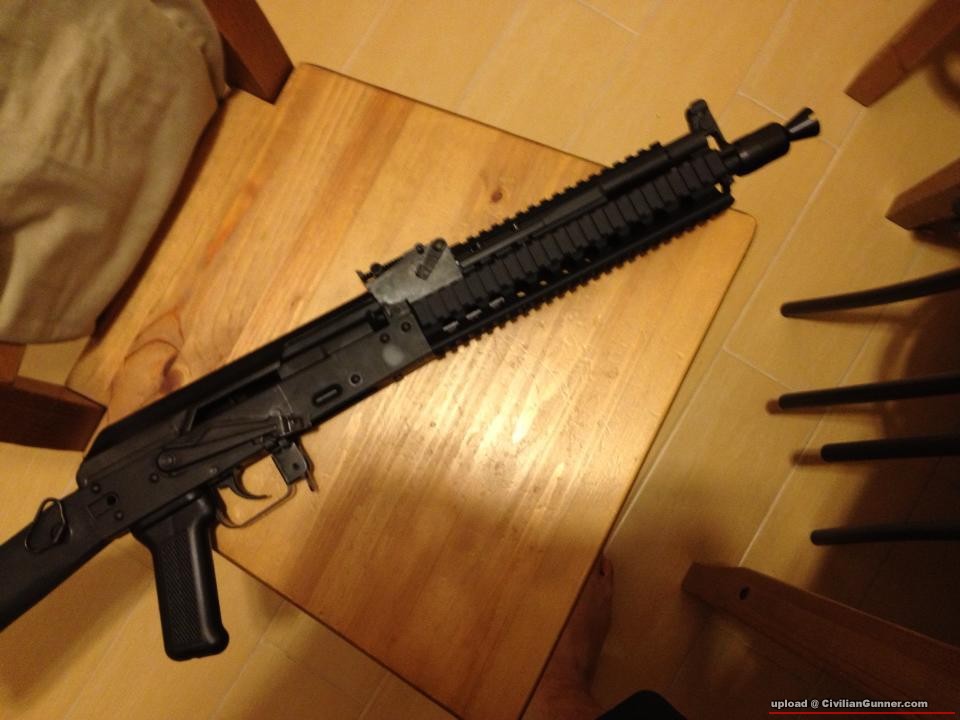 AK-105_TACTICAL.jpg