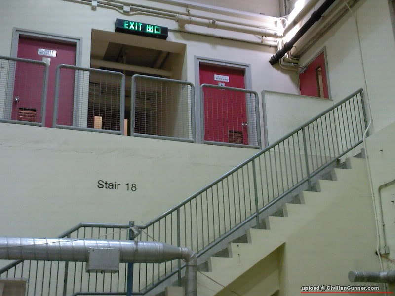 stair18_1.jpg