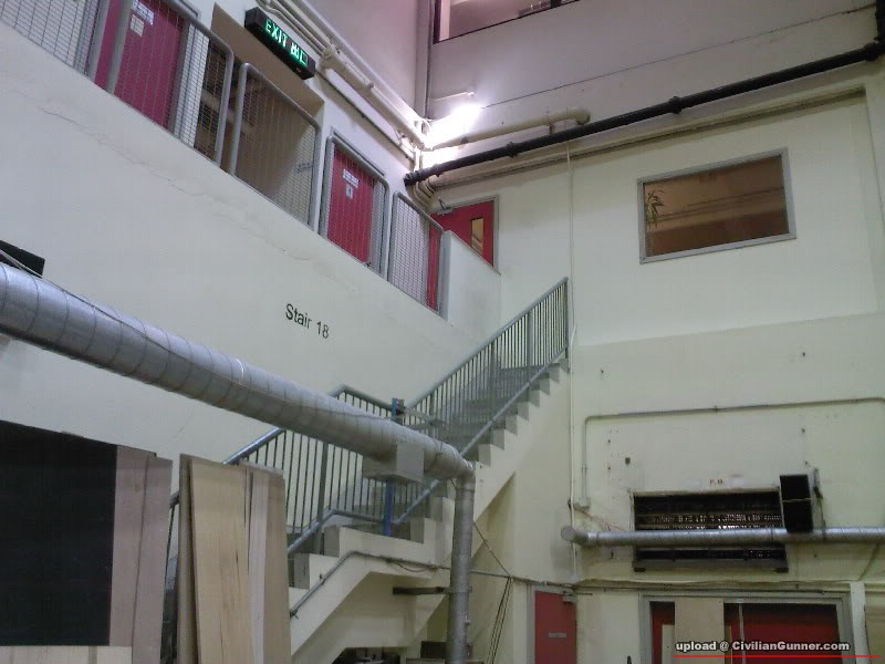 stair18_2.jpg