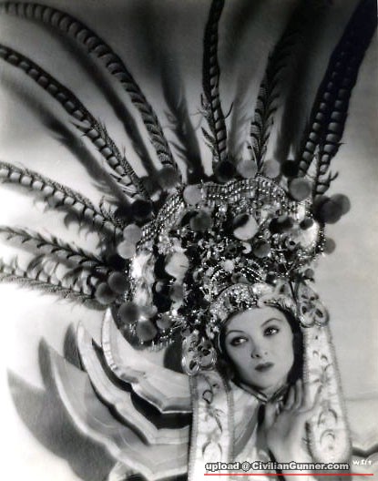 Myrna Loy_oprea.jpg